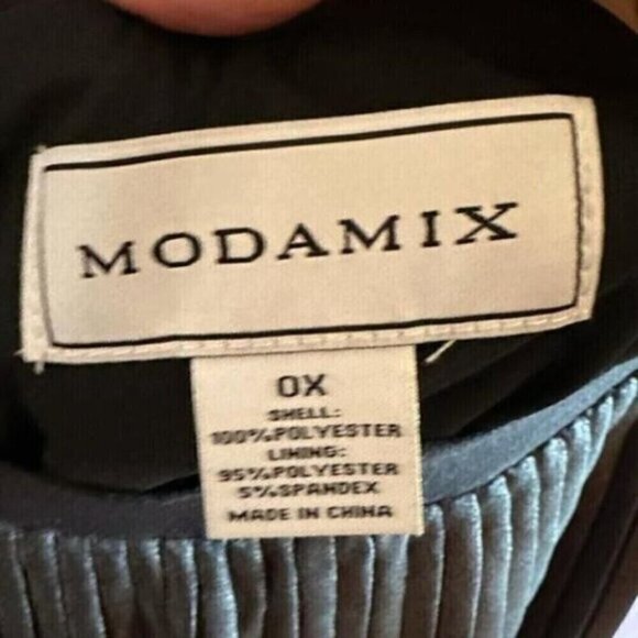 Modamix Pleated Skirt - Picture 3 of 4